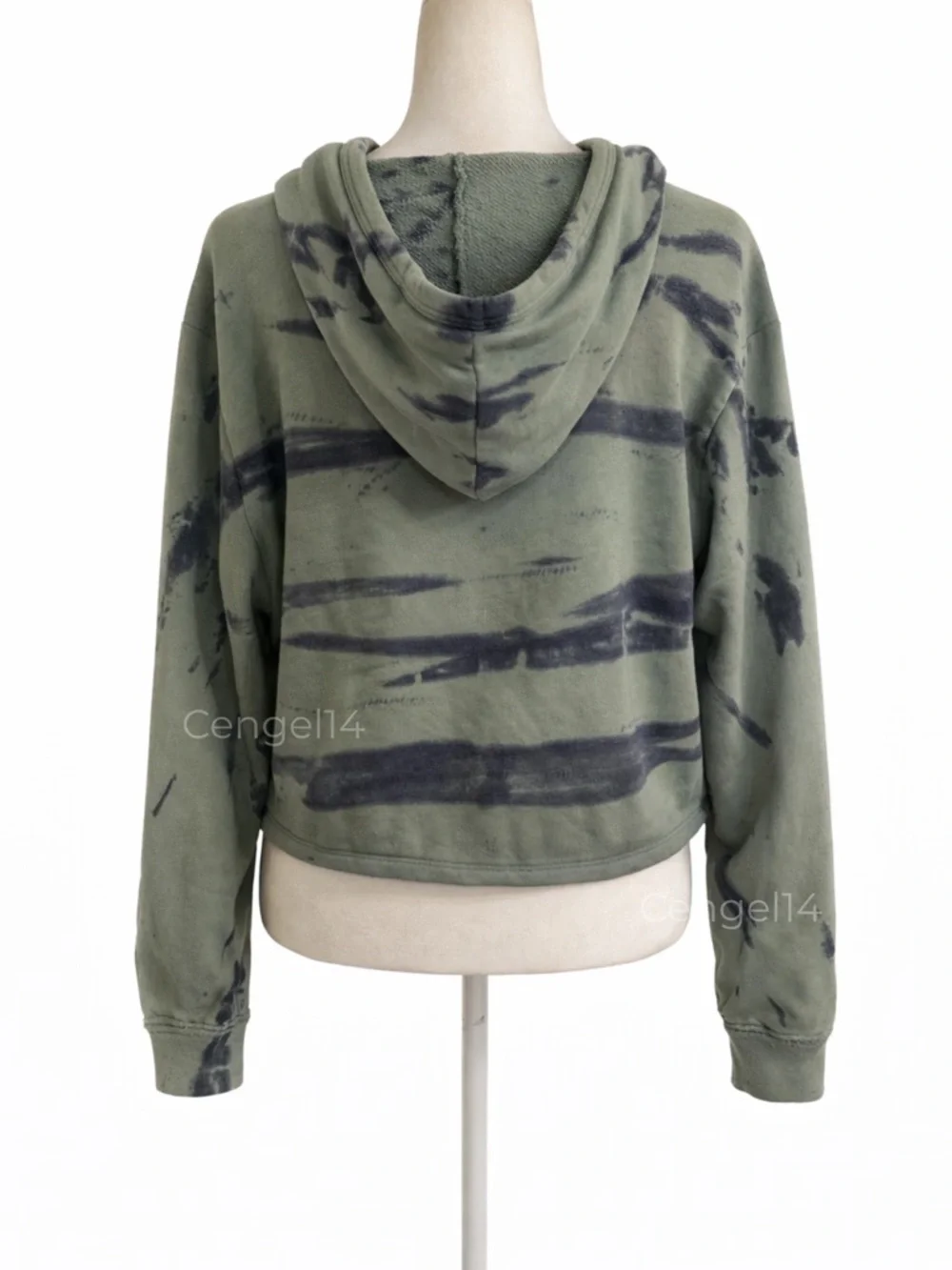 Free People Movement Relaxed Cropped Hoodie Sage Blue-Violet Tie Dye M NWOT - Picture 5 of 7